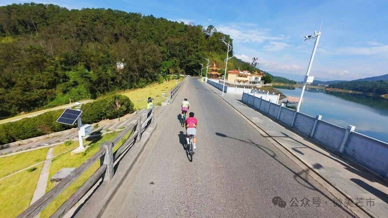 1762159155824270.jpg 微信图片_2025-11-03_161527_214.jpg